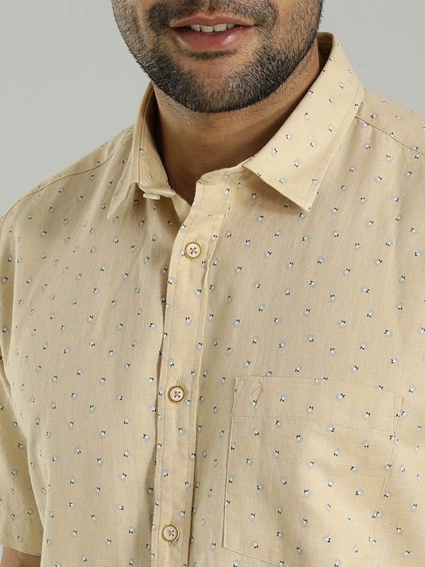Indian Terrain Men's Regular Fit Half Sleeve All Over Print Khaki Shirt